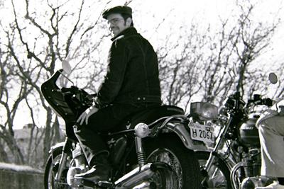 Cris Motorcycle (1)